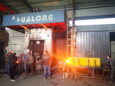 伺服電動螺旋壓磚機成型現場之一機多出